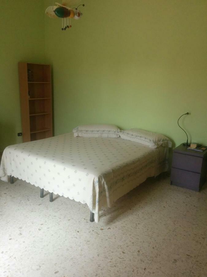 Room In Via Larino 16 Campobasso Kültér fotó