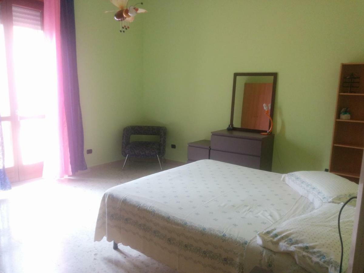 Room In Via Larino 16 Campobasso Kültér fotó